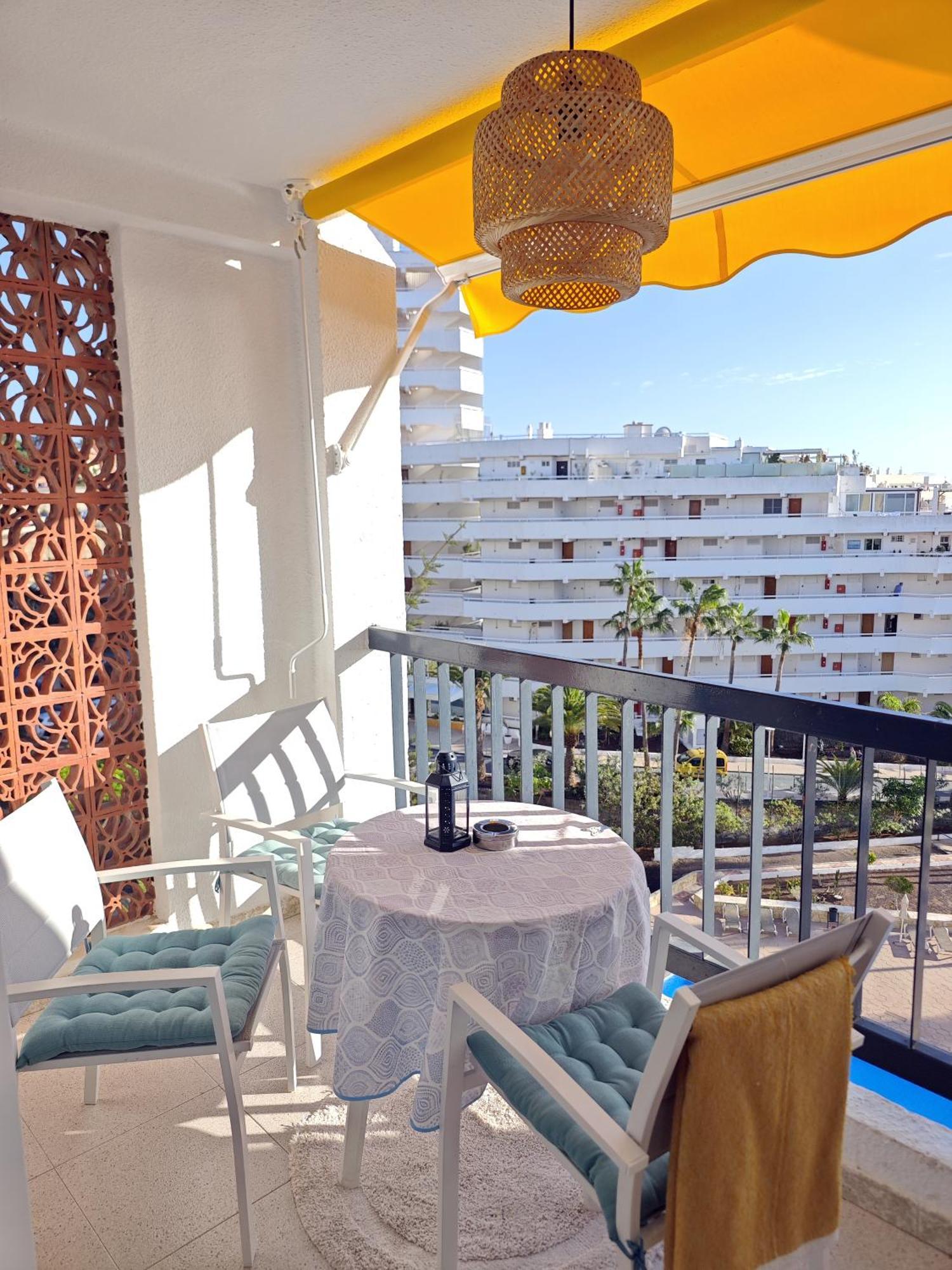 Blanco&Azul - Comfortable Ocean View Apartment Next To The Beach Playa de las Américas Kültér fotó